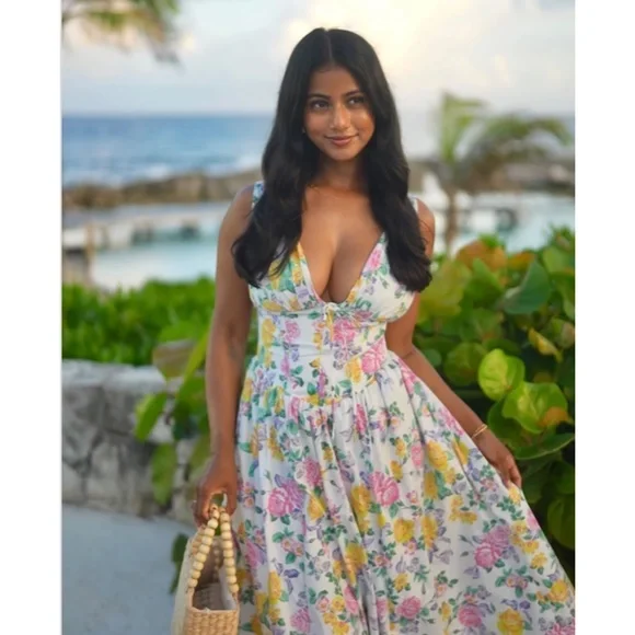 NEW House of CB Emmelina White Vintage Rose Print Dress XS - Picture 12 of 17